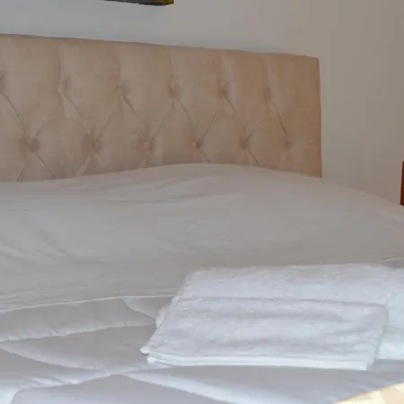 Rh Center Apartamento Tirana
